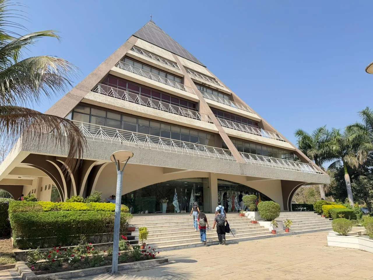 The Pyramid - University Library